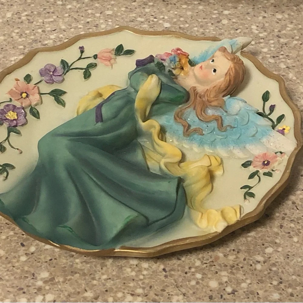 Decorative Angel Wall 7” Plaque in Green with Blue Wings